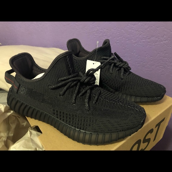 Men’s yeezy addidas 350 v2 all black - Picture 2 of 5